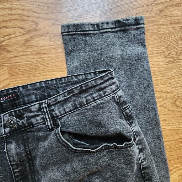 M Society Politically Incorrect Jeans Mens Size 34x32 Black Distressed Patched - Picture 3 of 12